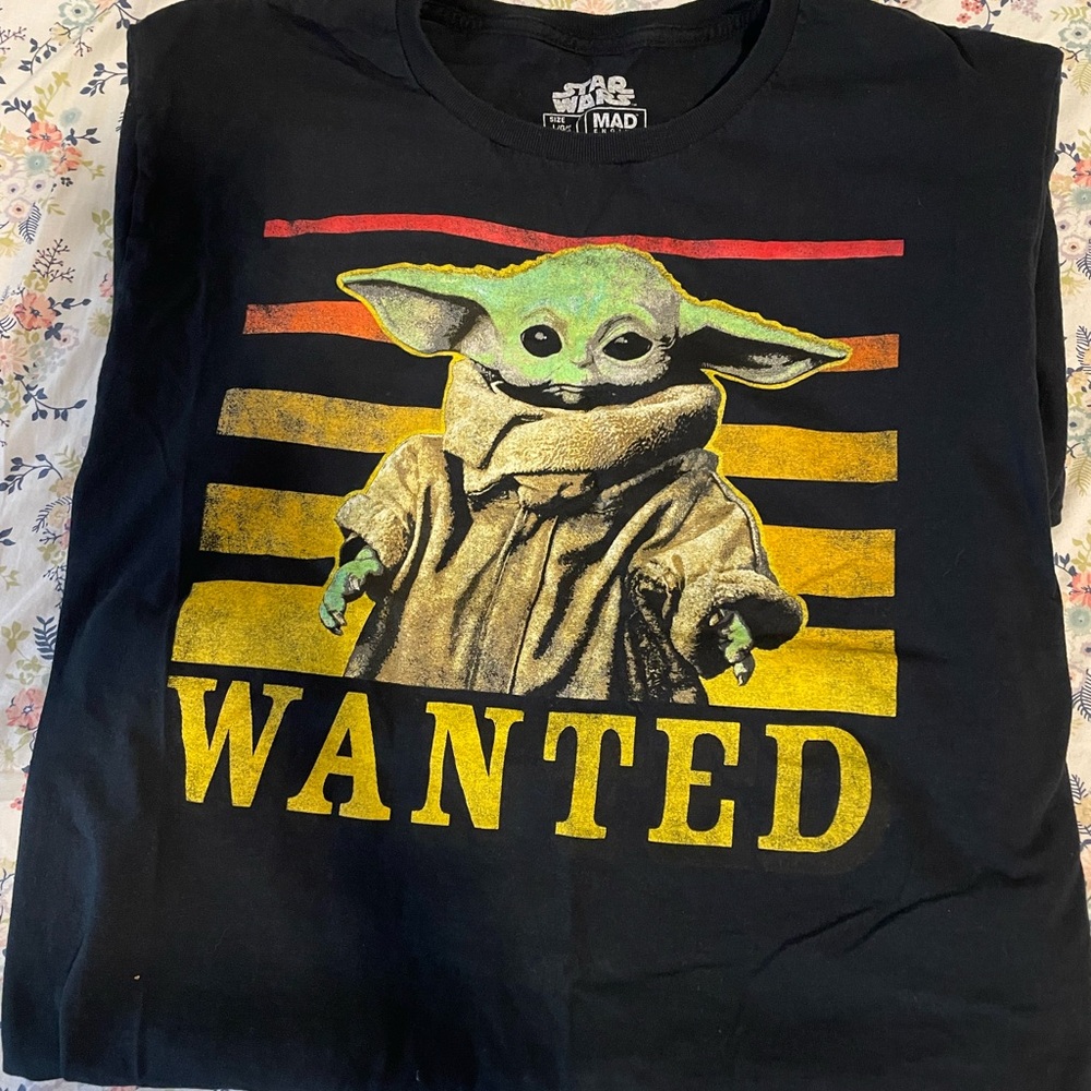 Black Baby Yoda T-shirt